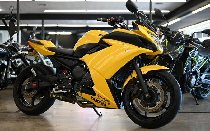 2009 Yamaha FZ6R