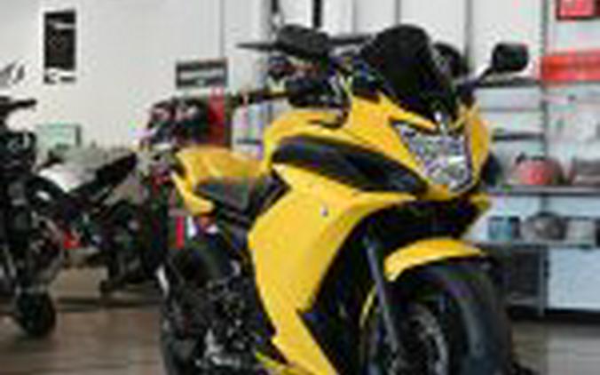2009 Yamaha FZ6R