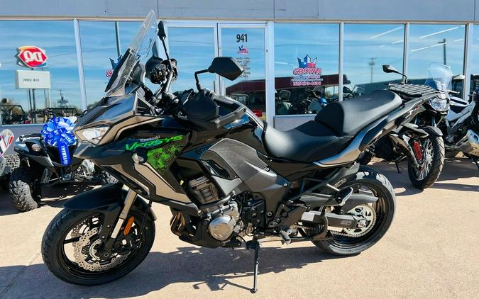 2023 Kawasaki Versys® 1000 SE LT+