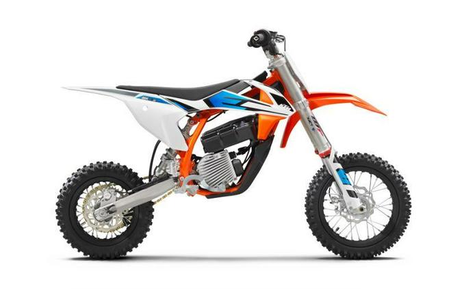 2021 KTM SX-E 5