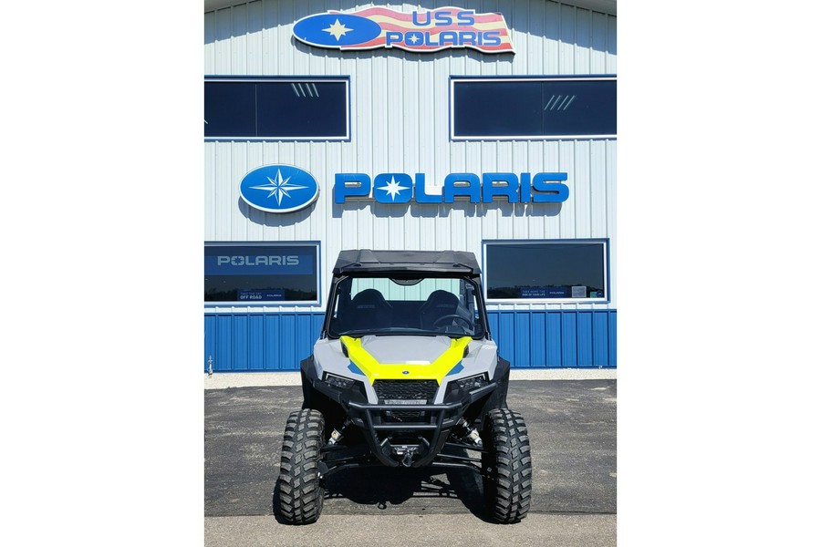 2023 Polaris Industries GENERAL XP 4 1000 Sport Ghost Gray