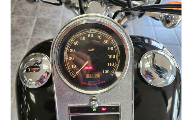 2000 Harley-Davidson® Dyna Wide Glide FXDWG