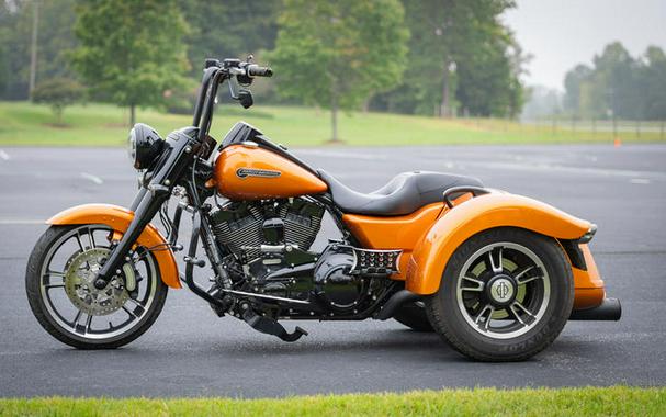 2015 Harley-Davidson® FLRT - Freewheeler™