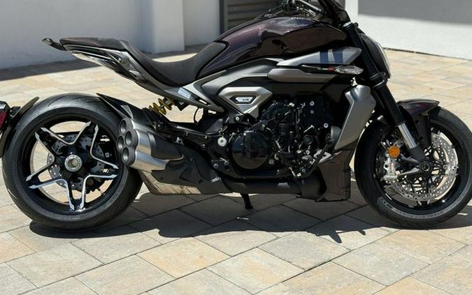 2026 Ducati XDiavel V4 Black Lava