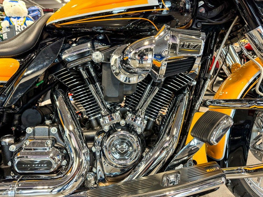 2022 Harley-Davidson FLHXSE - CVO Street Glide