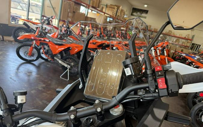 2026 KTM 1390 SUPER ADVENTURE R OT