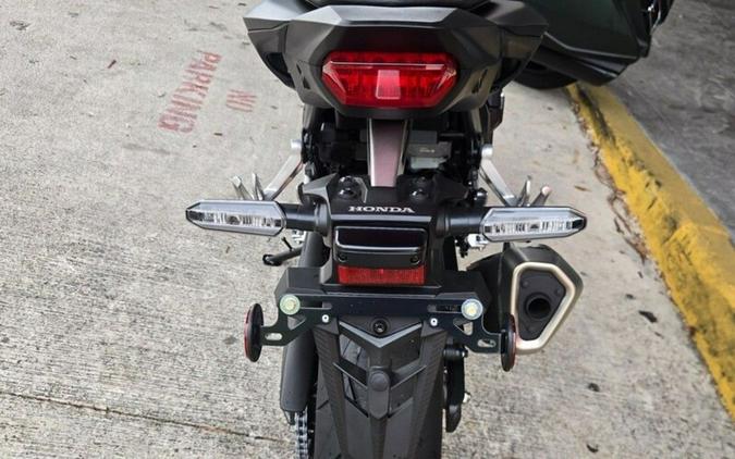 2026 Honda CB750 Hornet E-Clutch