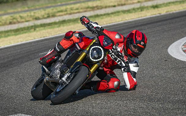 2024 Ducati Monster SP