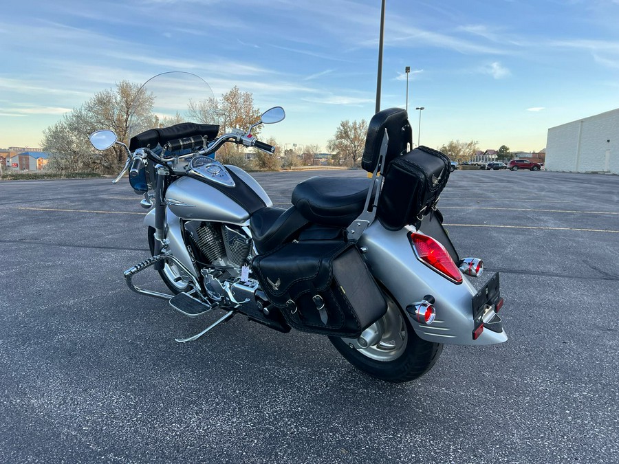 2009 Honda VTX1300R