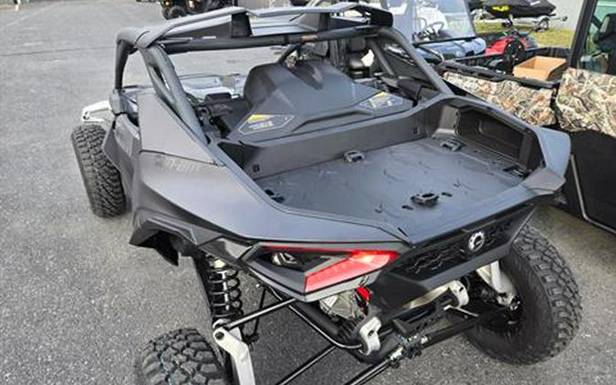 2024 Can-Am Maverick R X RS