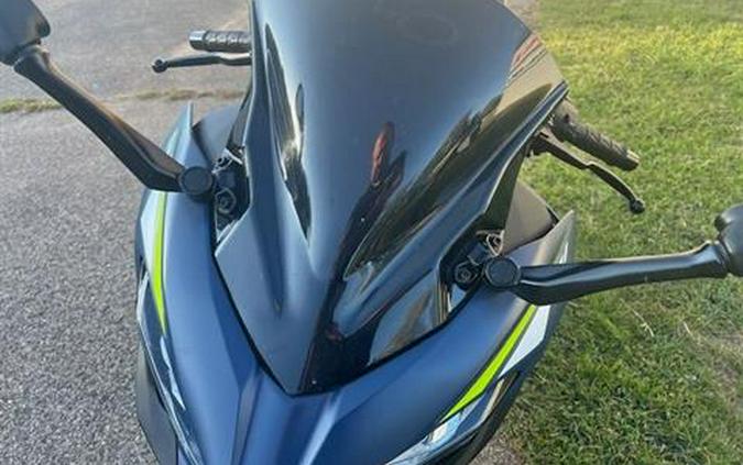 2022 Kawasaki Ninja 400