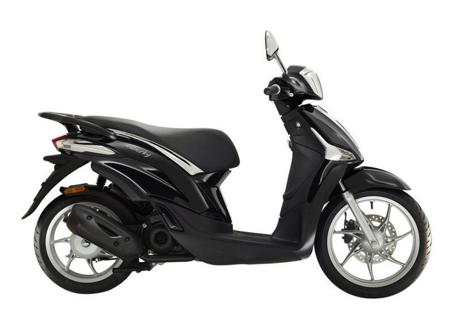 Piaggio Liberty 150 - Nero Abiso