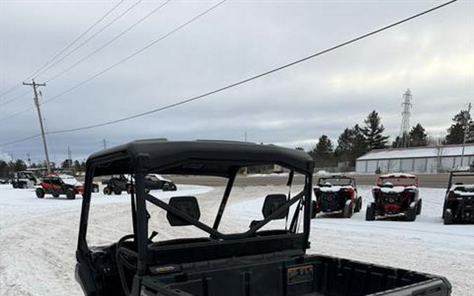 2024 Can-Am Defender XT HD7