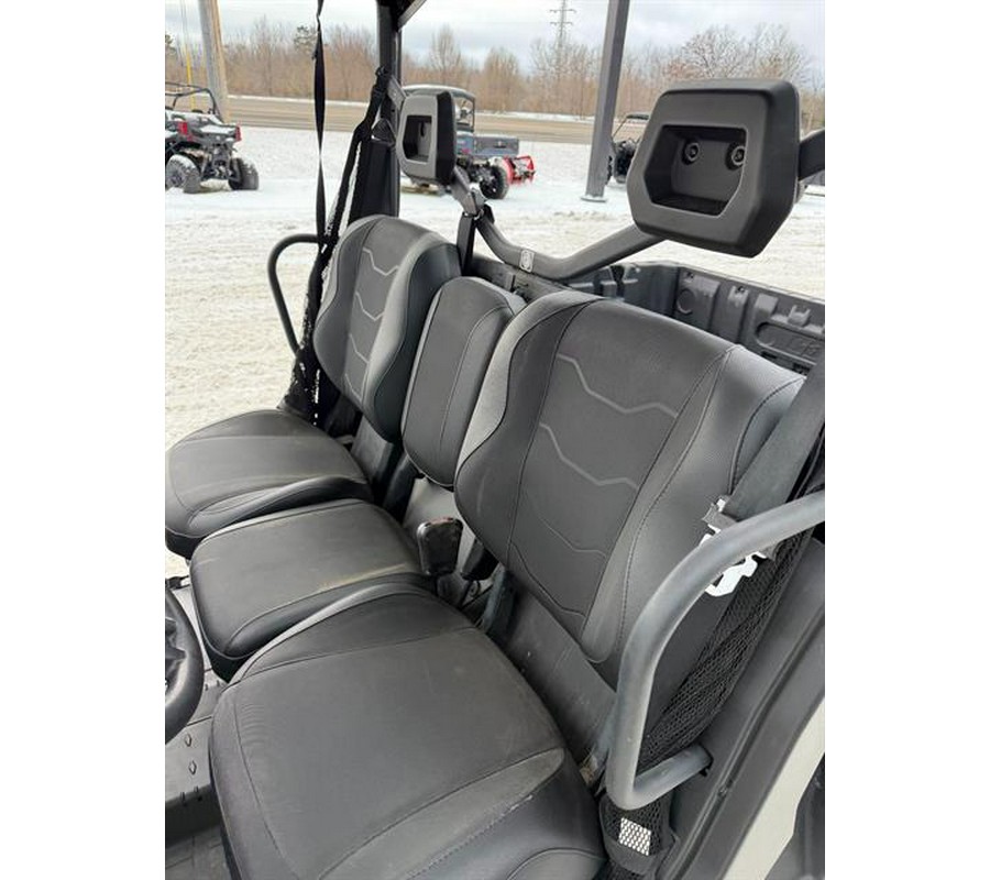 2024 Can-Am Defender XT HD7