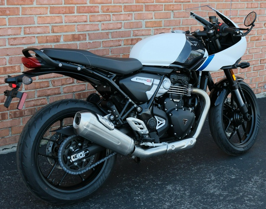 2026 Triumph Thruxton 400