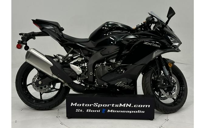 2026 Ninja ZX-4R ABS - Kawasaki