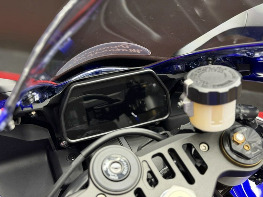 2026 Yamaha YZF R1