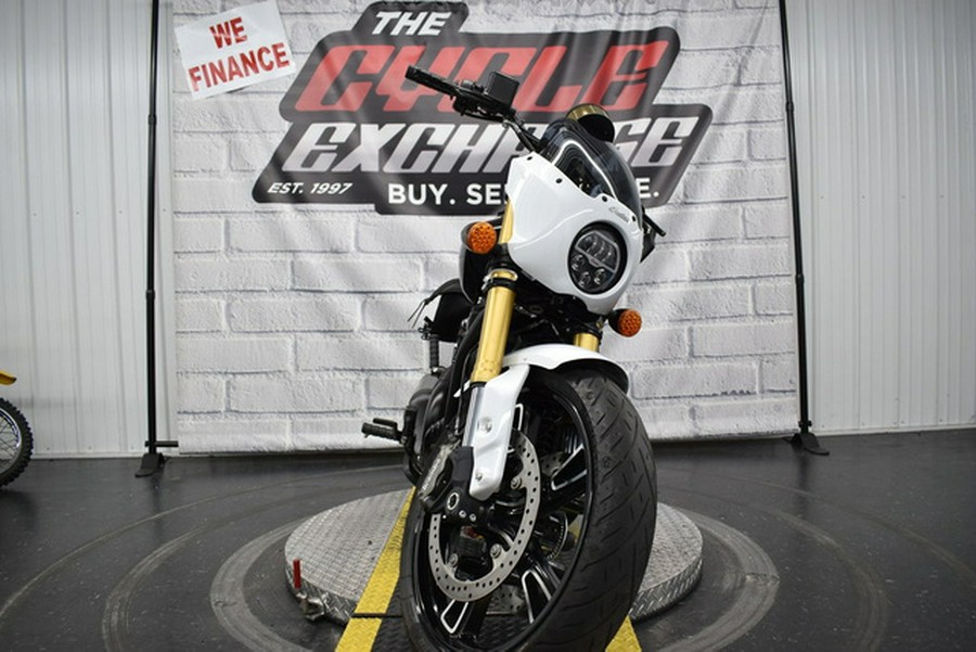 2025 Indian 101 Scout Ghost White Metallic With Graphics