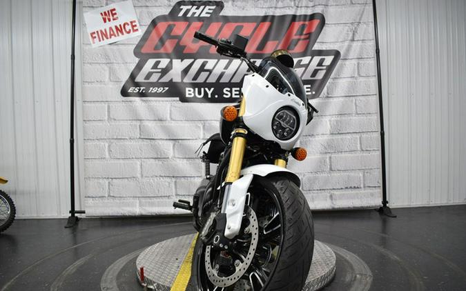 2025 Indian 101 Scout Ghost White Metallic With Graphics