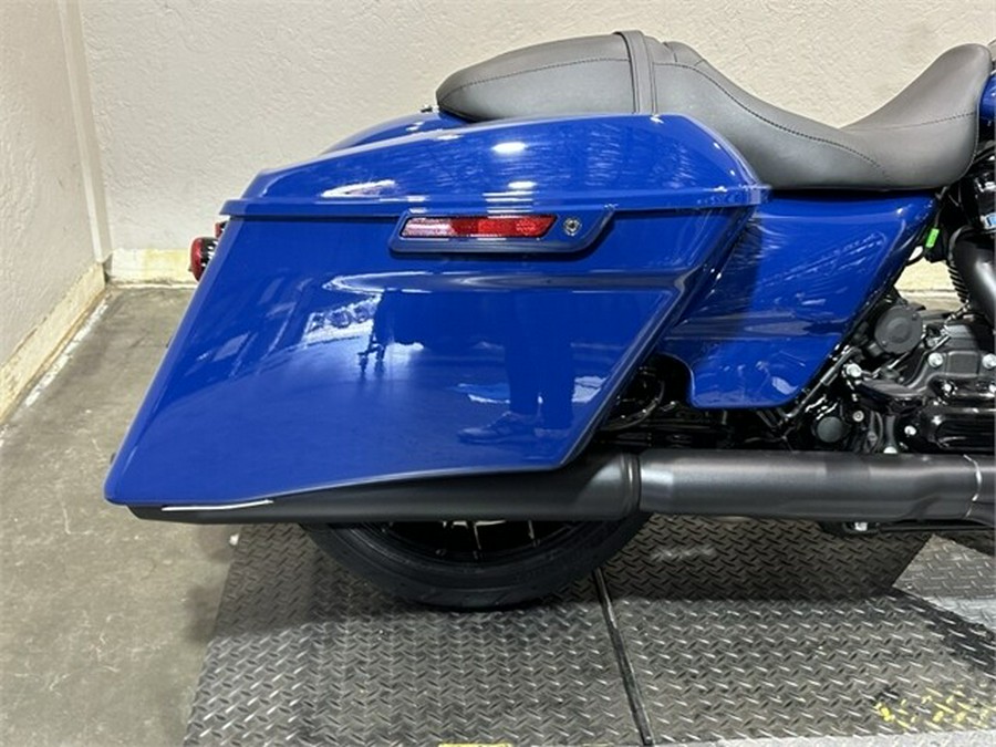 2023 Harley-Davidson Road King Special Bright Billiard Blue