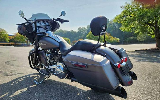 2017 Harley-Davidson Street Glide® Special