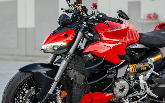 2023 Ducati Streetfighter V2