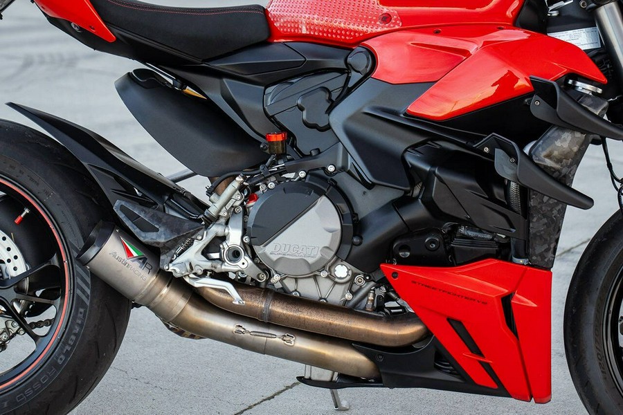2023 Ducati Streetfighter V2