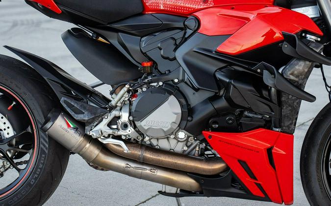 2023 Ducati Streetfighter V2
