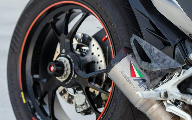 2023 Ducati Streetfighter V2