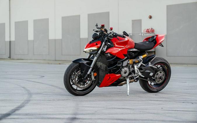 2023 Ducati Streetfighter V2