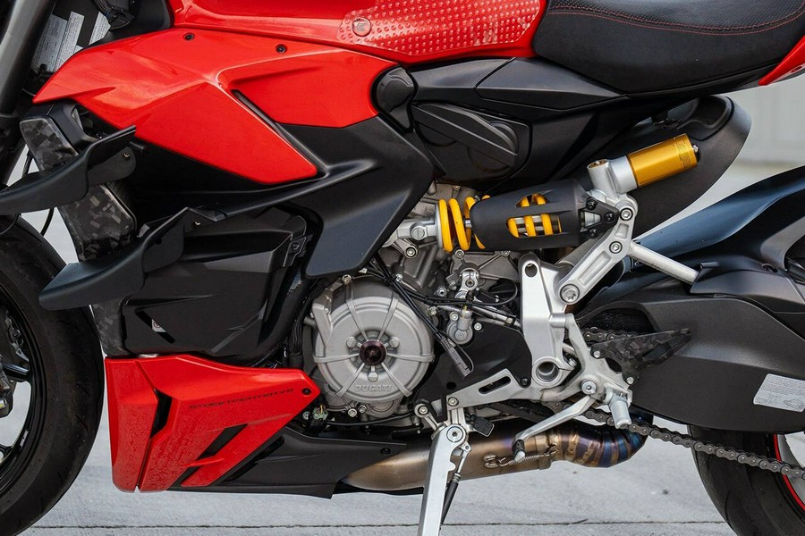 2023 Ducati Streetfighter V2