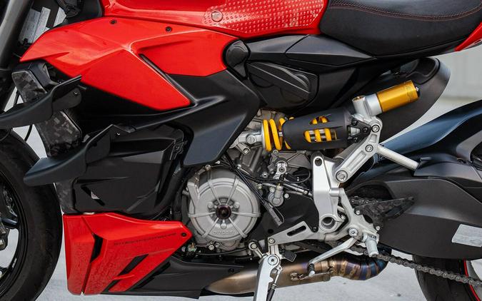 2023 Ducati Streetfighter V2