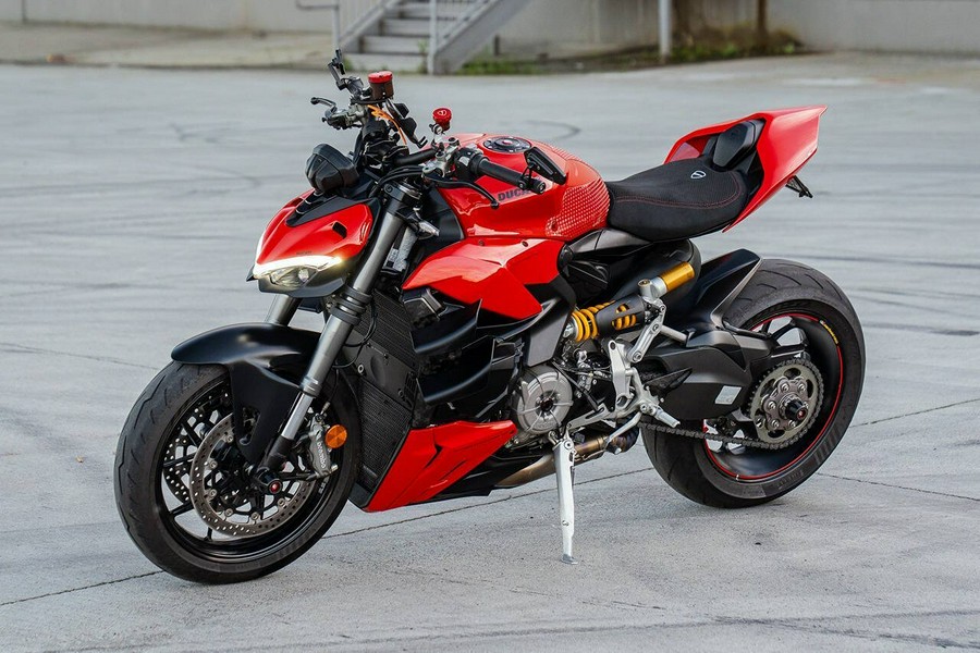 2023 Ducati Streetfighter V2