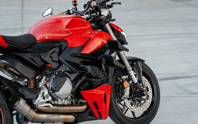 2023 Ducati Streetfighter V2
