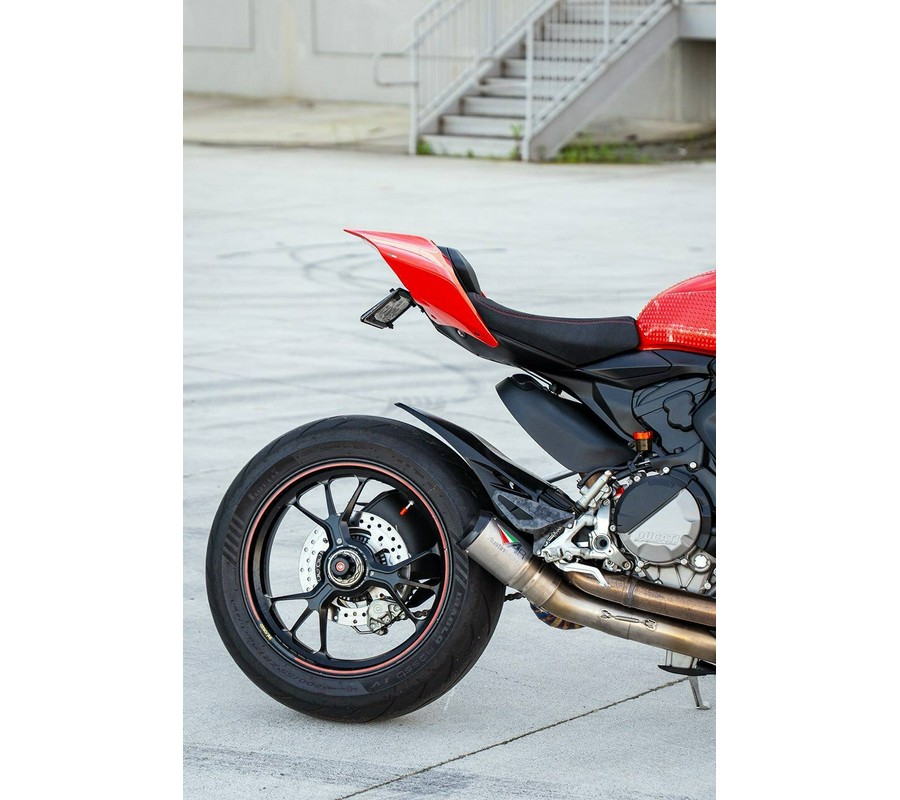 2023 Ducati Streetfighter V2