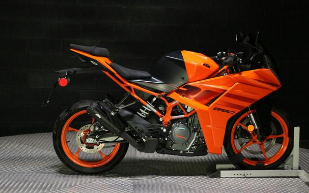 2024 KTM RC 390