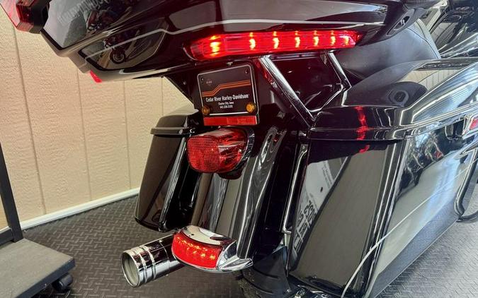2015 Harley-Davidson® FLHTK - Ultra Limited