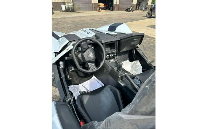 2024 Polaris Industries SLINGSHOT S MANUAL