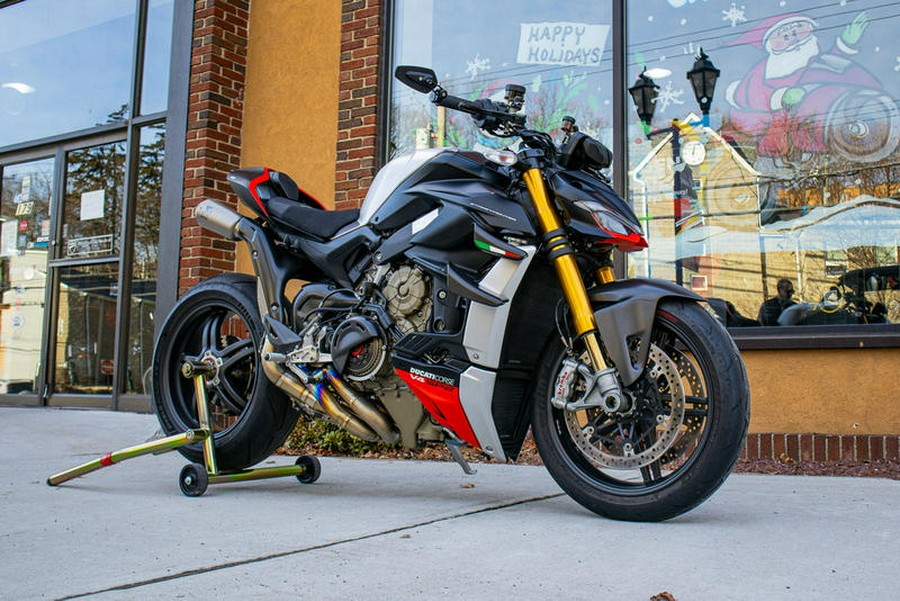 2023 Ducati Streetfighter V4 SP2 Winter Test