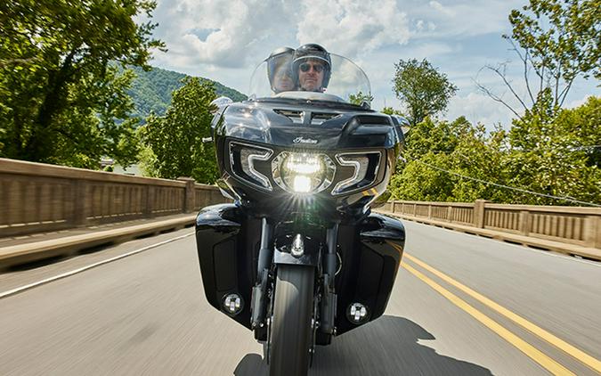 2023 Indian Pursuit® Limited