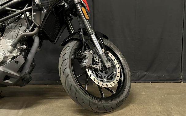 2025 300NK - CFMOTO