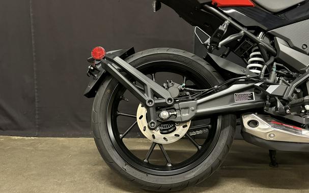 2025 300NK - CFMOTO