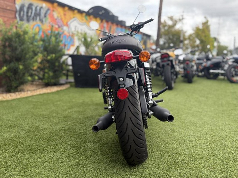 2026 Triumph BONNEVILLE T120