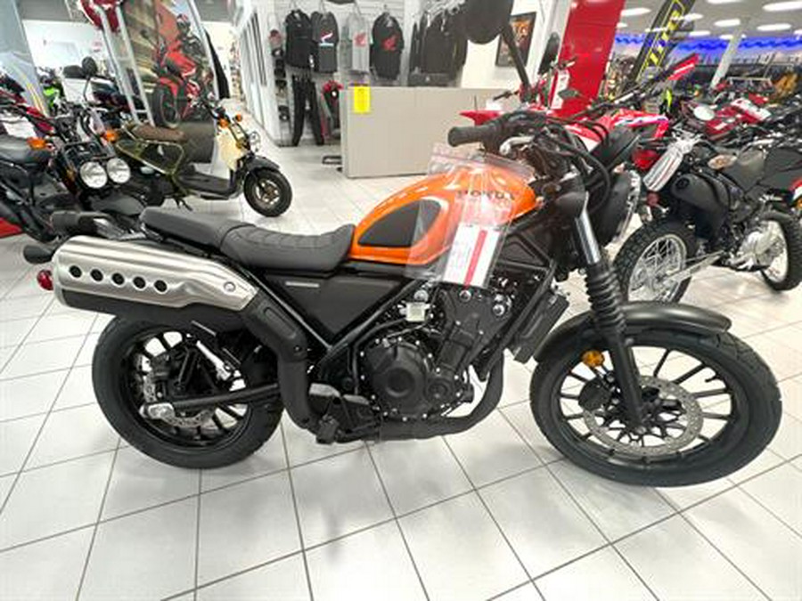 2023 Honda SCL500