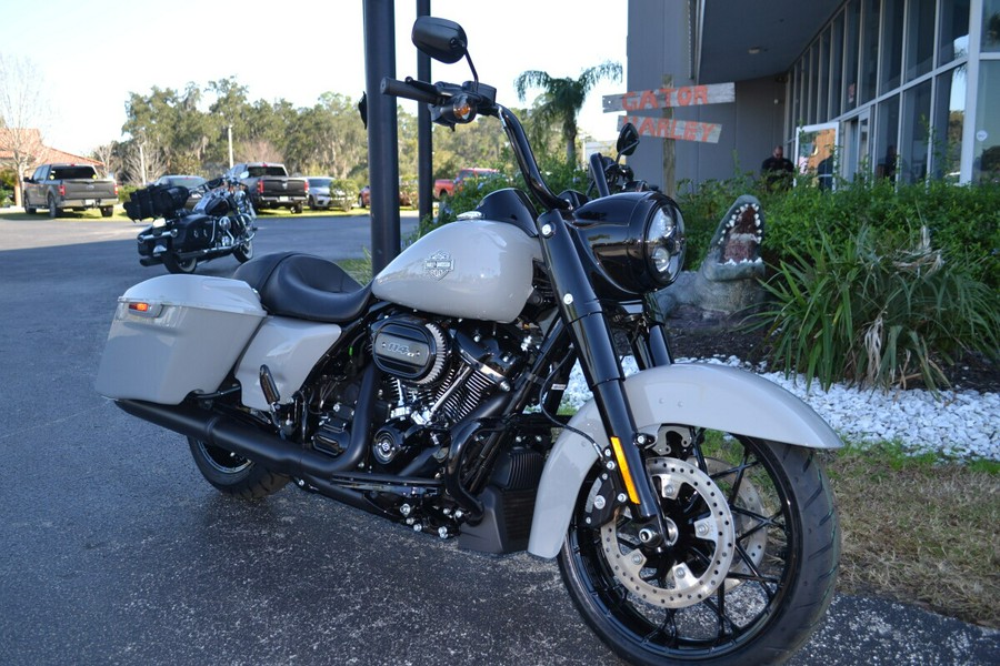 FLHRXS 2025 Road King™ Special