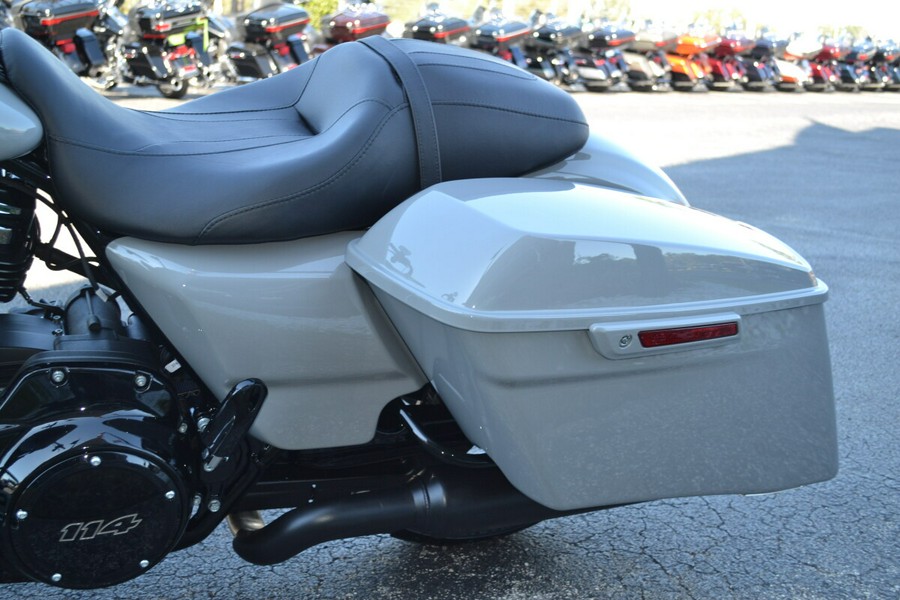 FLHRXS 2025 Road King™ Special