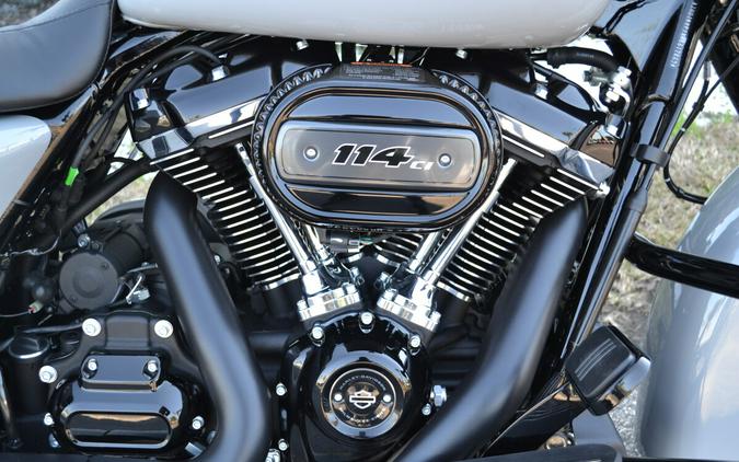 FLHRXS 2025 Road King™ Special