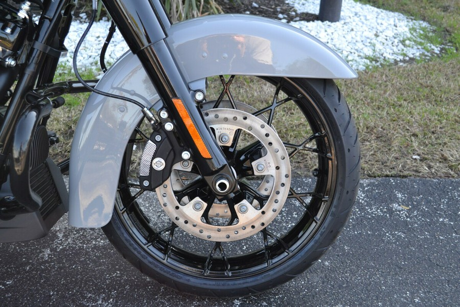 FLHRXS 2025 Road King™ Special