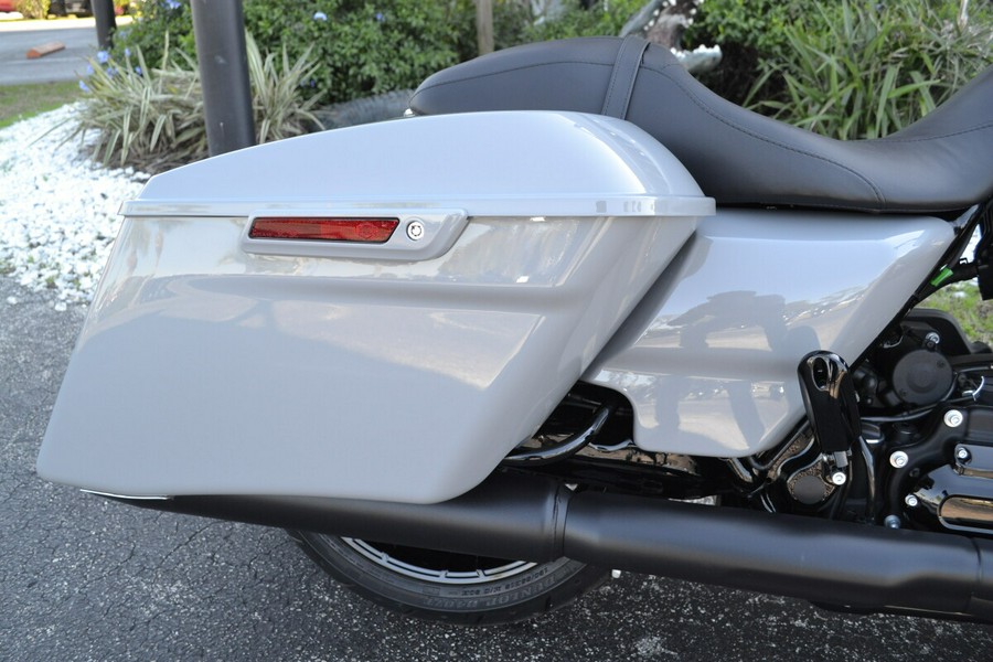 FLHRXS 2025 Road King™ Special