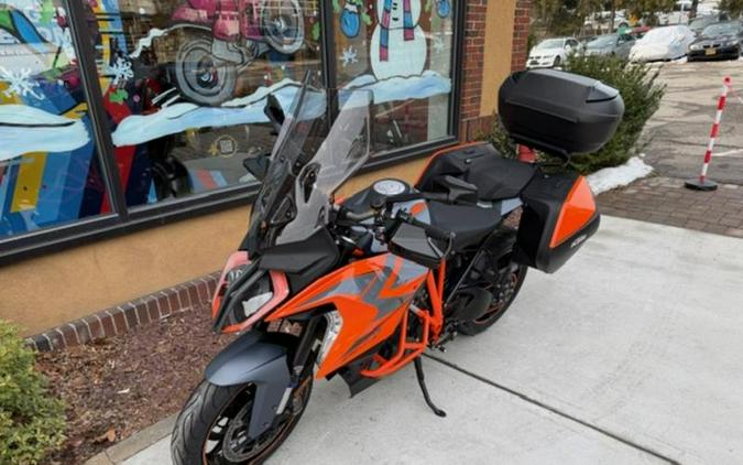 2023 KTM 1290 Super Duke GT